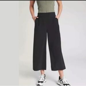 Athleta Brooklyn Wide Leg Crop Pant